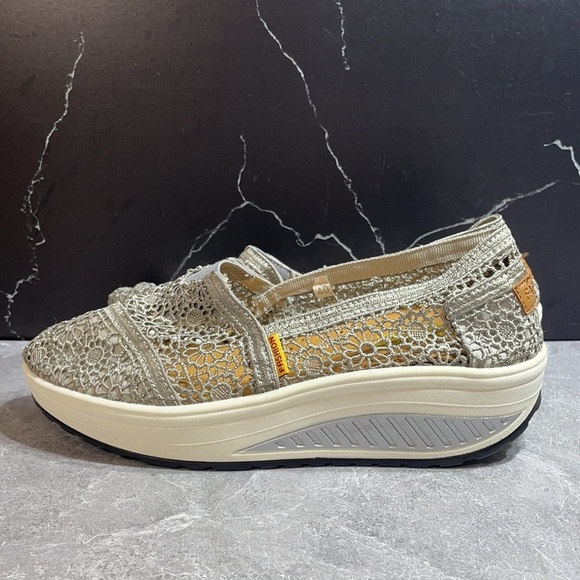 Fashion Slip On Grey Size 7m - Picture 3 of 9